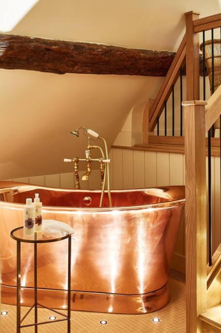 Dawn At The Sun Inn Felmersham, Our Signature Duplex Suite Sharnbrook Exterior photo